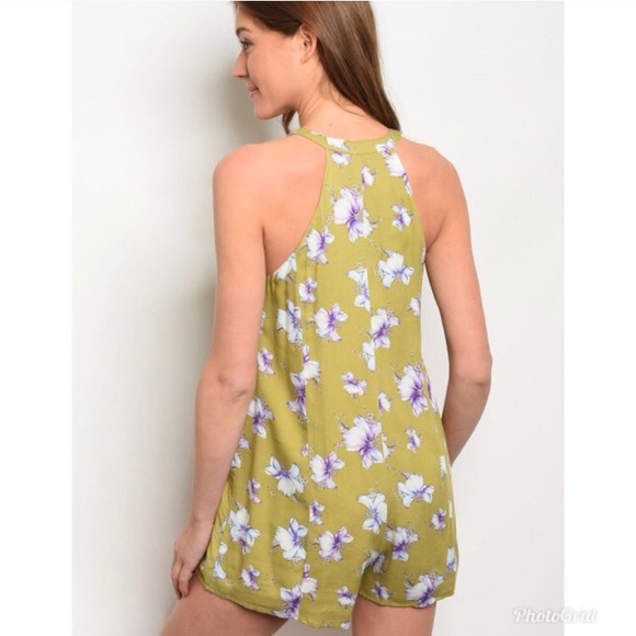 Olive Floral Romper - Picture 3 of 3